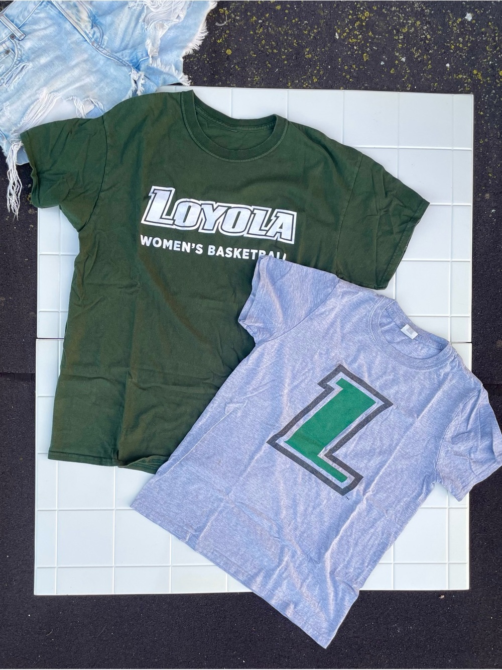Loyola 2 Women's T-Shirt Bundle Green and Gray Medium & Small Basketball Alumni